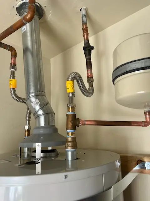 Water heater installation and plumbing repair in Downtown Hollywood